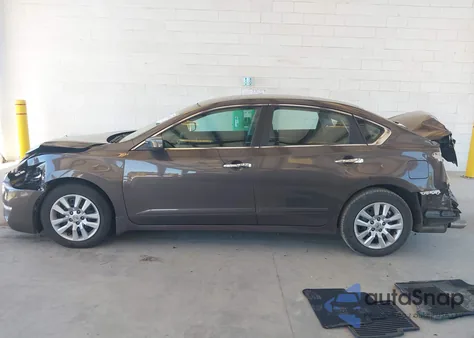 2013 Nissan Altima 2.5 S из США, поврежденный, VIN 1N4AL3AP6DC268568